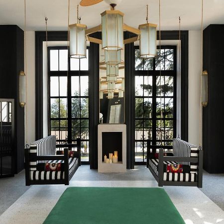 Esquisse Design Hotel Телаві Екстер'єр фото