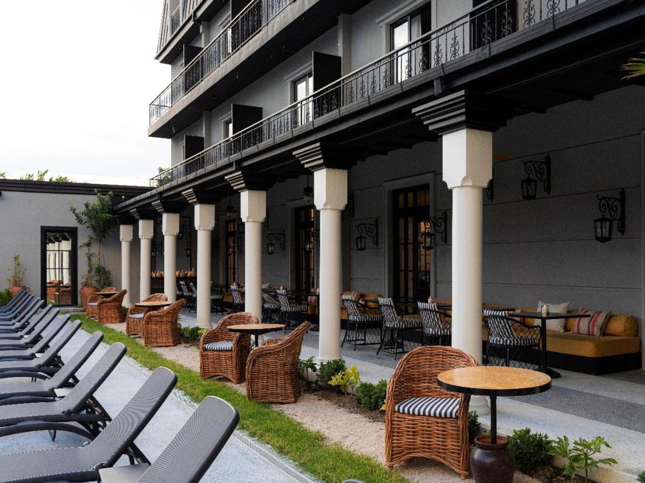 Esquisse Design Hotel Телаві Екстер'єр фото
