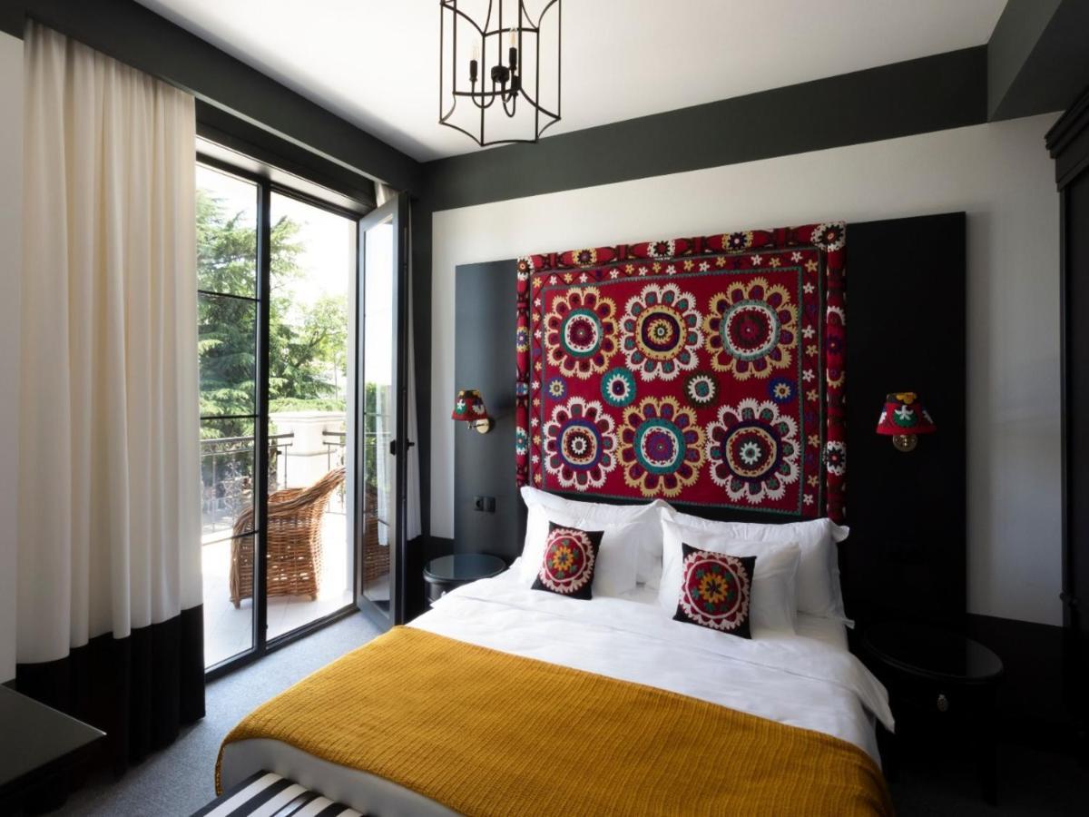 Esquisse Design Hotel Телаві Екстер'єр фото