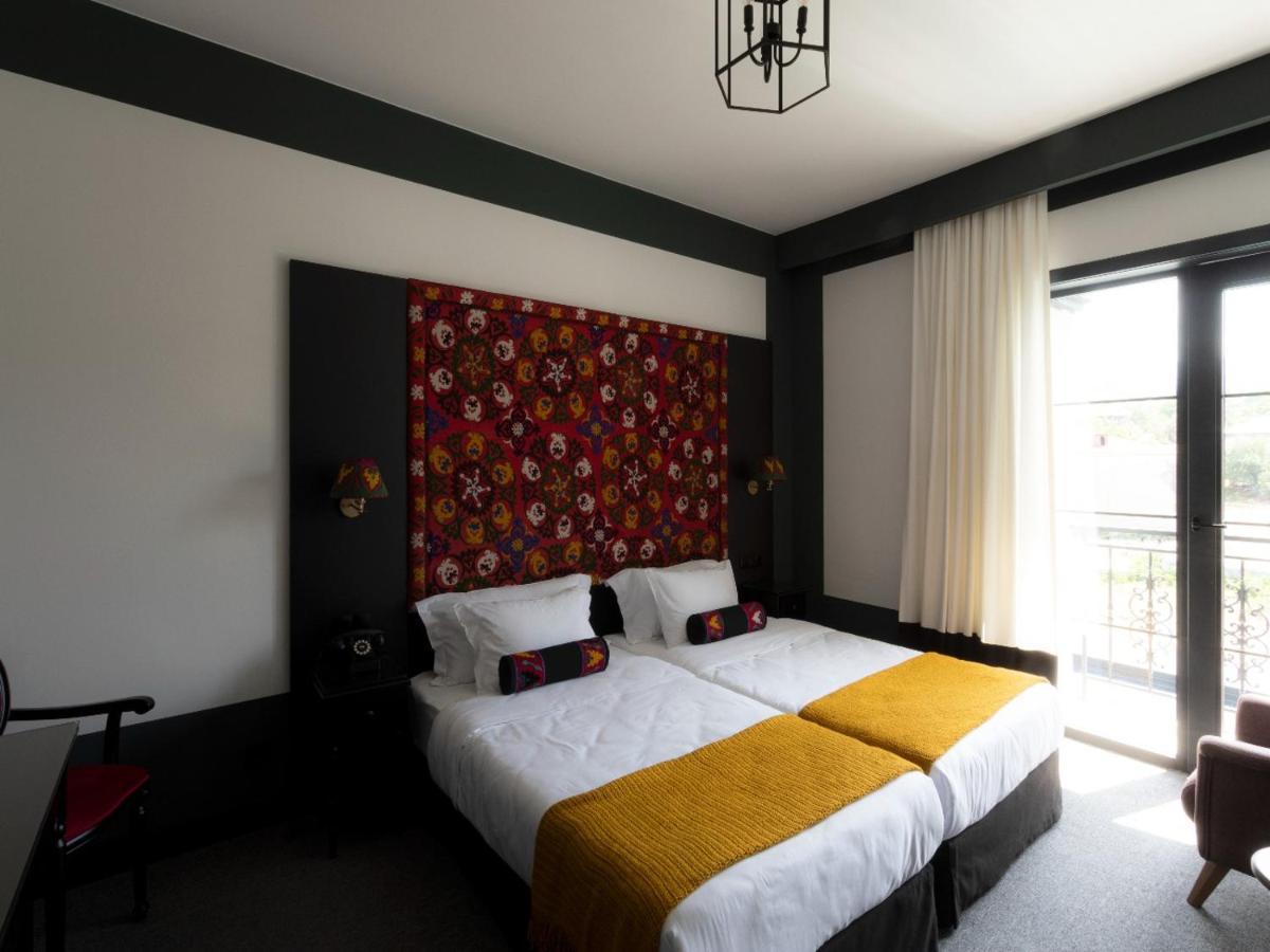 Esquisse Design Hotel Телаві Екстер'єр фото