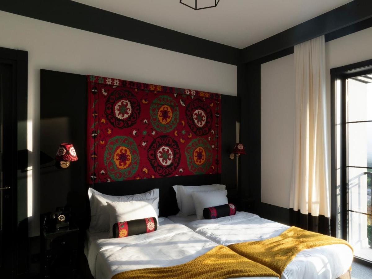 Esquisse Design Hotel Телаві Екстер'єр фото