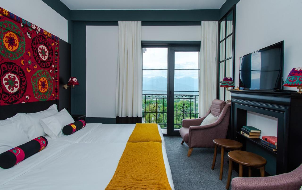 Esquisse Design Hotel Телаві Екстер'єр фото