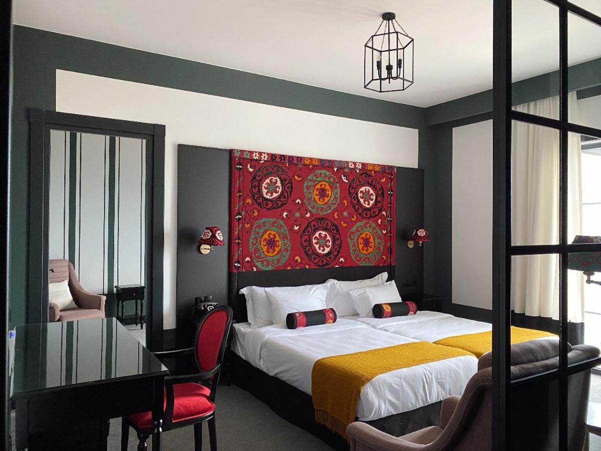 Esquisse Design Hotel Телаві Екстер'єр фото